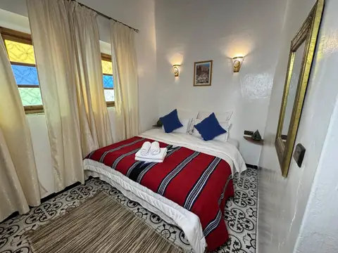 La chambre double, côté vitrail