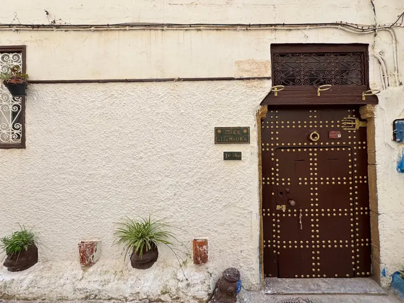 La porte de la rue